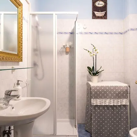 דירה Casa Laura פירנצה
