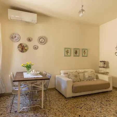 דירה Casa Laura *